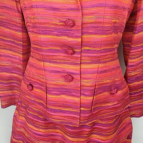 Neiman Marcus Skirt Suit - Picture 4 of 16